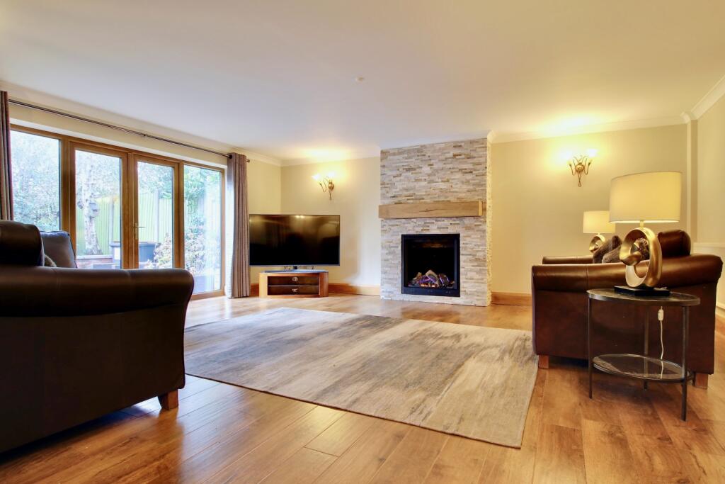 Lounge - main seating area