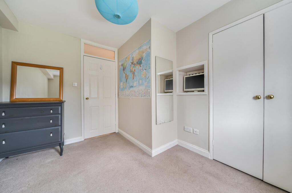 1393700-11-694298...