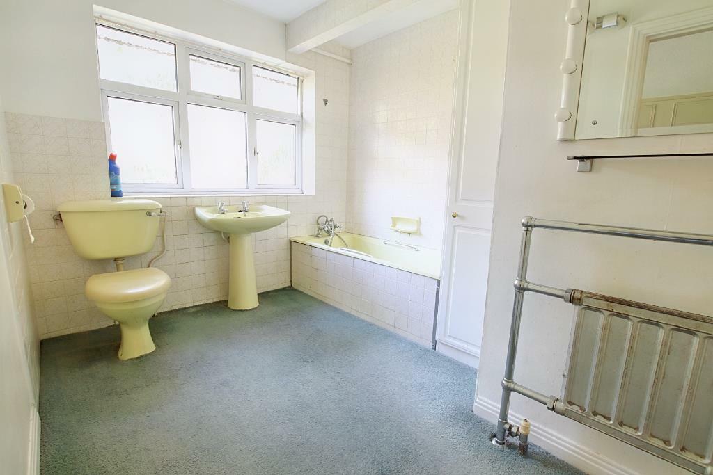 en suite (Portal Size).JPG