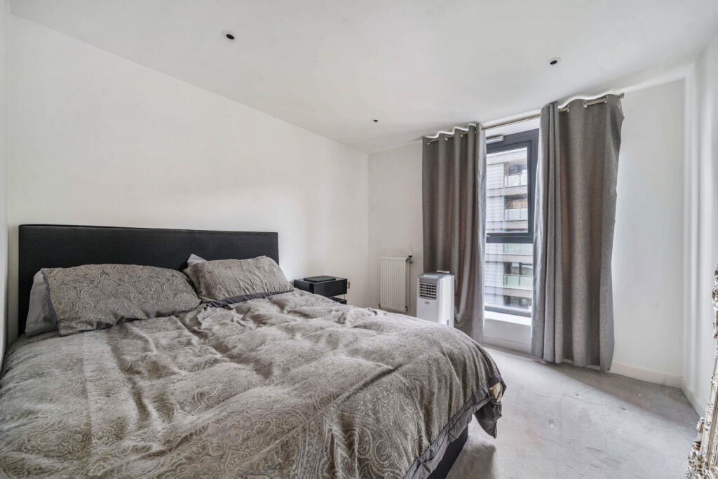 1340544-13-68a336...