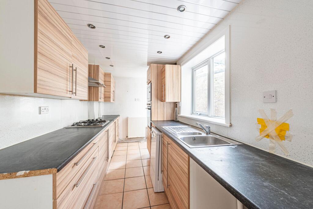 Kitchen (1)