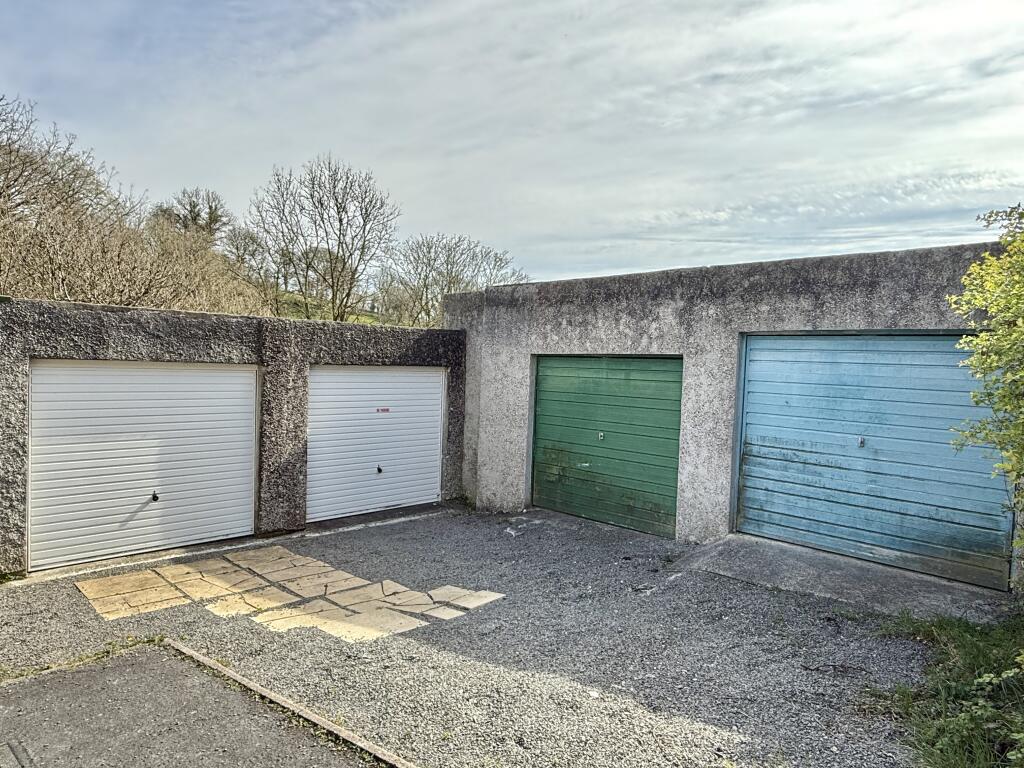 Corner Garage (Green door)