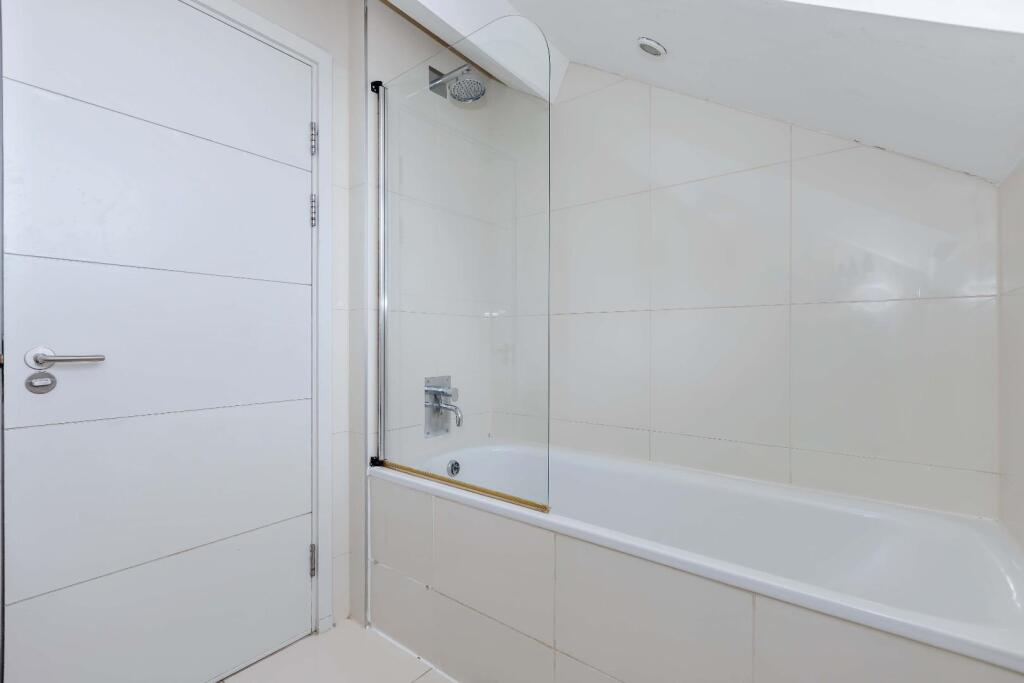 Old College House_19.jpg