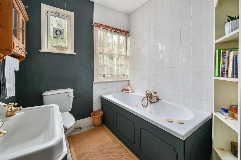 5 ST MARYS TERRACE - TN343LS (44).jpg