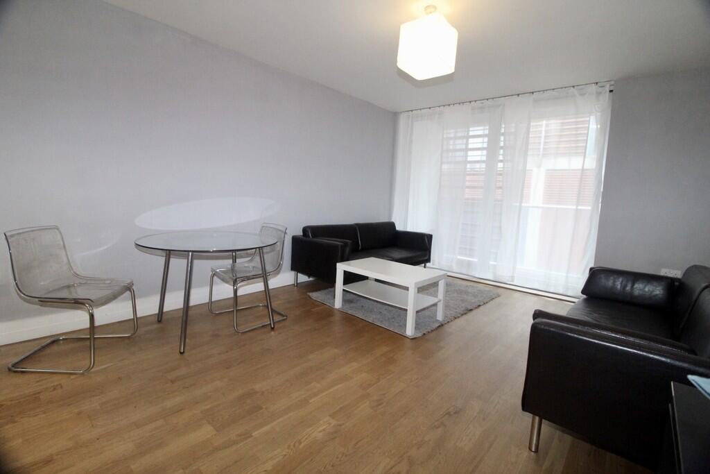 2B4EB95E-CFC4-46C...