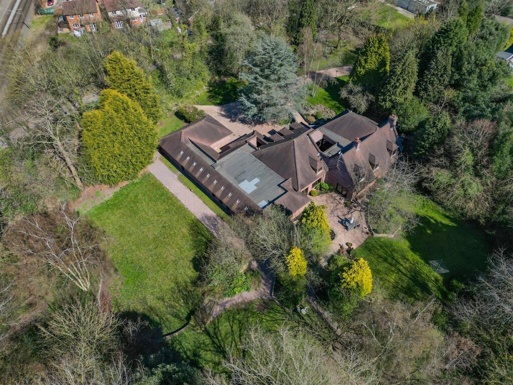 Court Manor (6 of 10).jpg