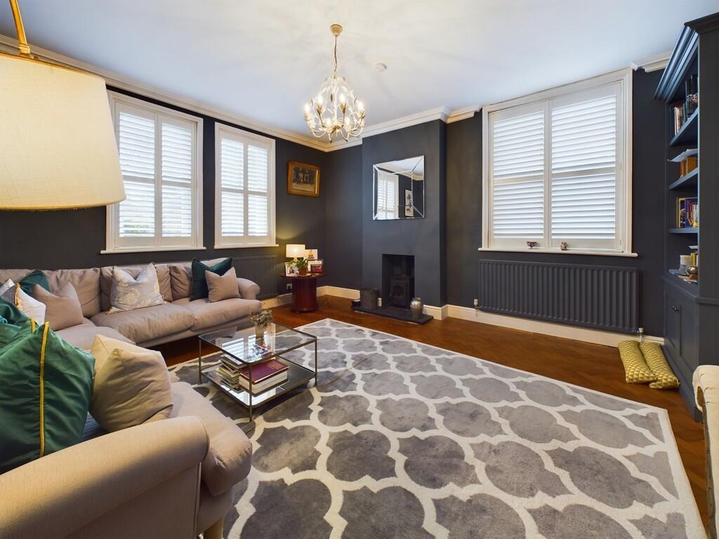 CAM02854G0-PR0289...