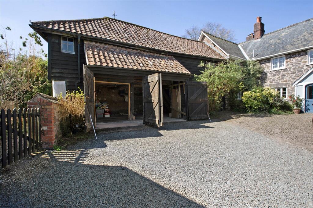 Barn &amp; Workshop