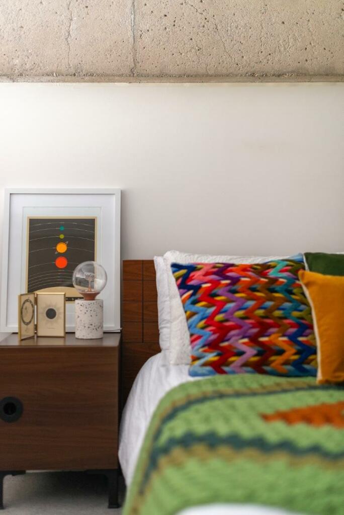 2L1S0BH - Bedroom A.jpg