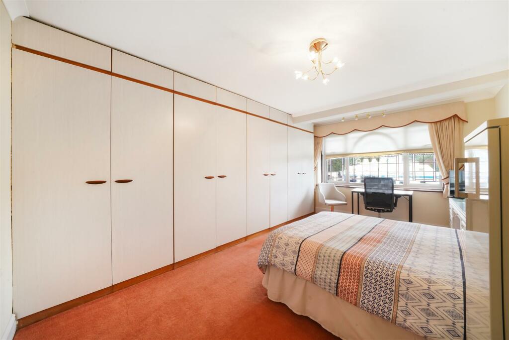 272 Watford Road - omqTKhiSi0ZzpIAr4FKx.jpg