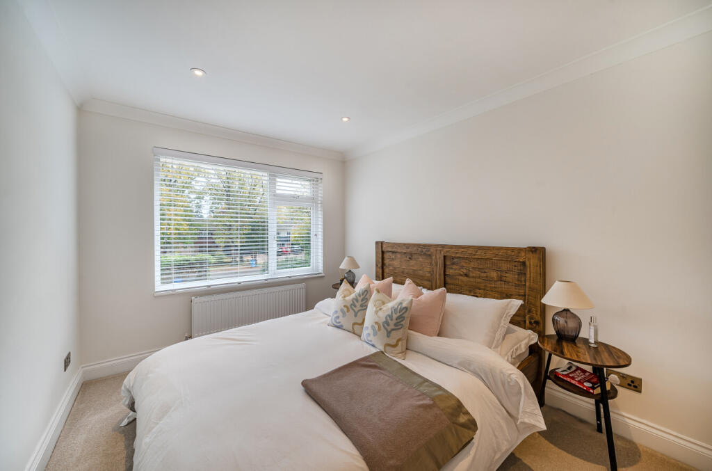 1371005-8-68f62a8...