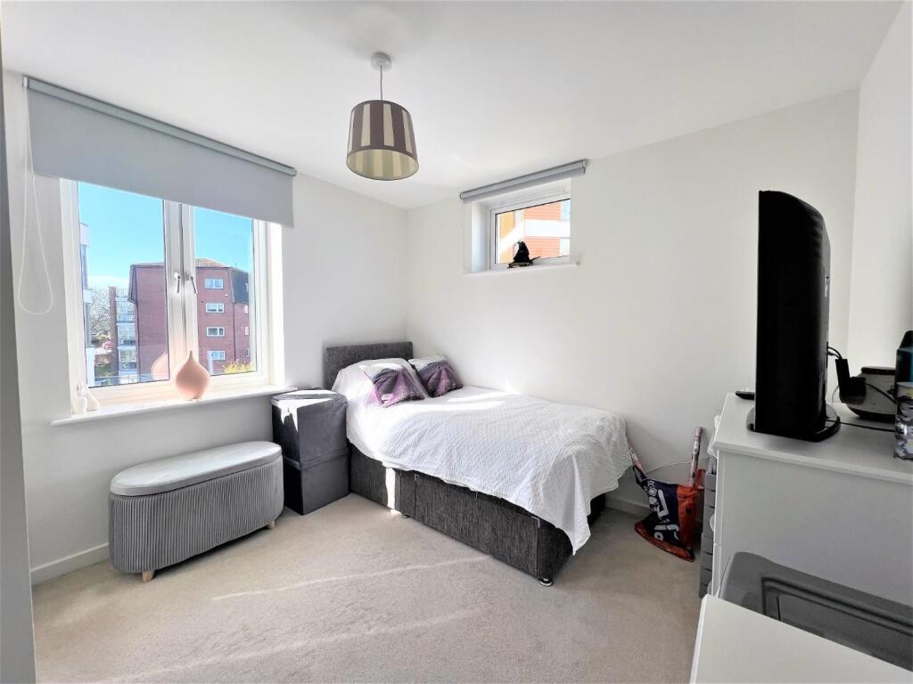 Bedroom 2.jpg