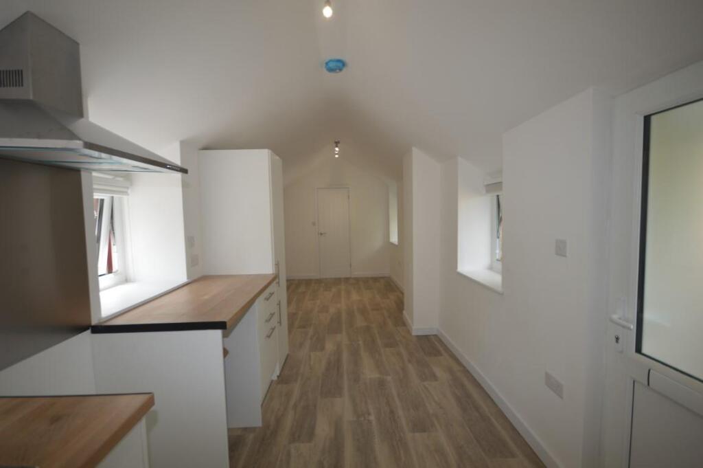 DSC_0079 (Medium).JPG