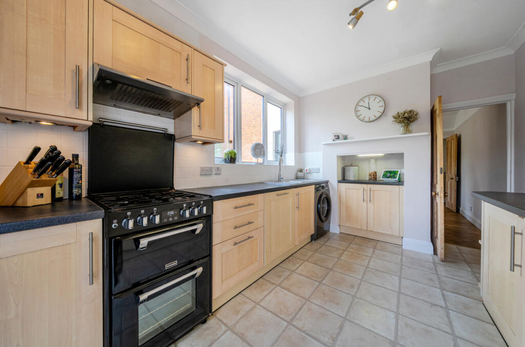 1326361-12-687e22...