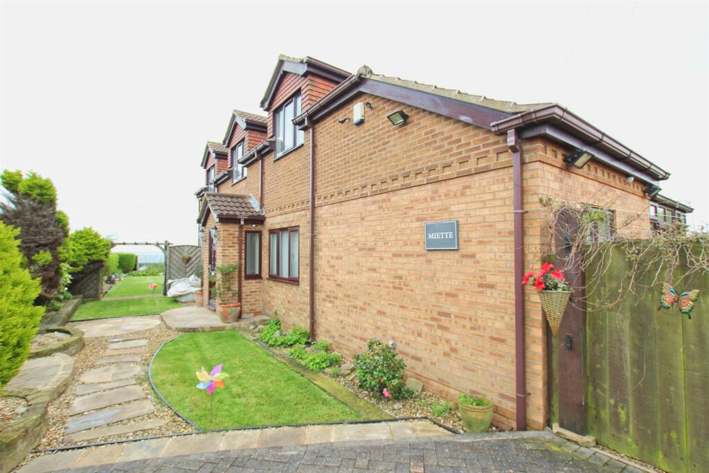 Belvedere Park, Hornsea (1).jpg