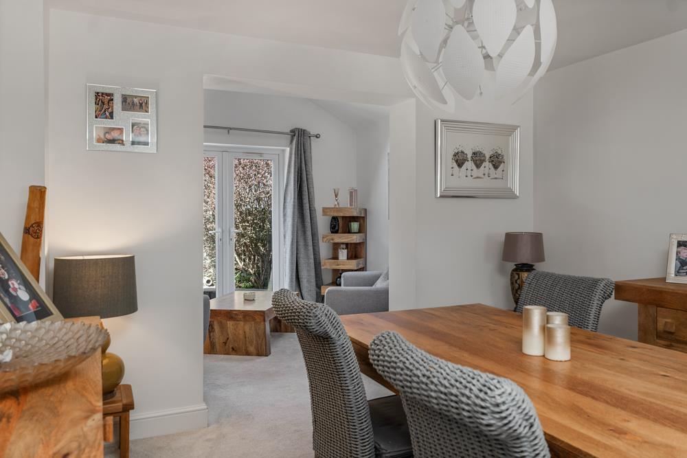 10 Mantlecroft Drive WEB PH-29.jpg