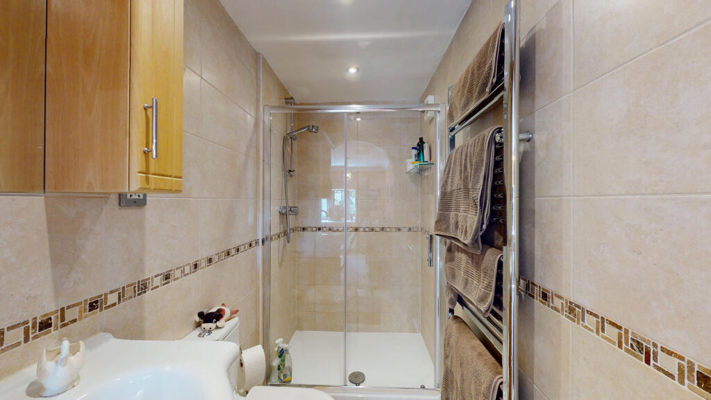 15-Breary-Lane-East-05212025_201328