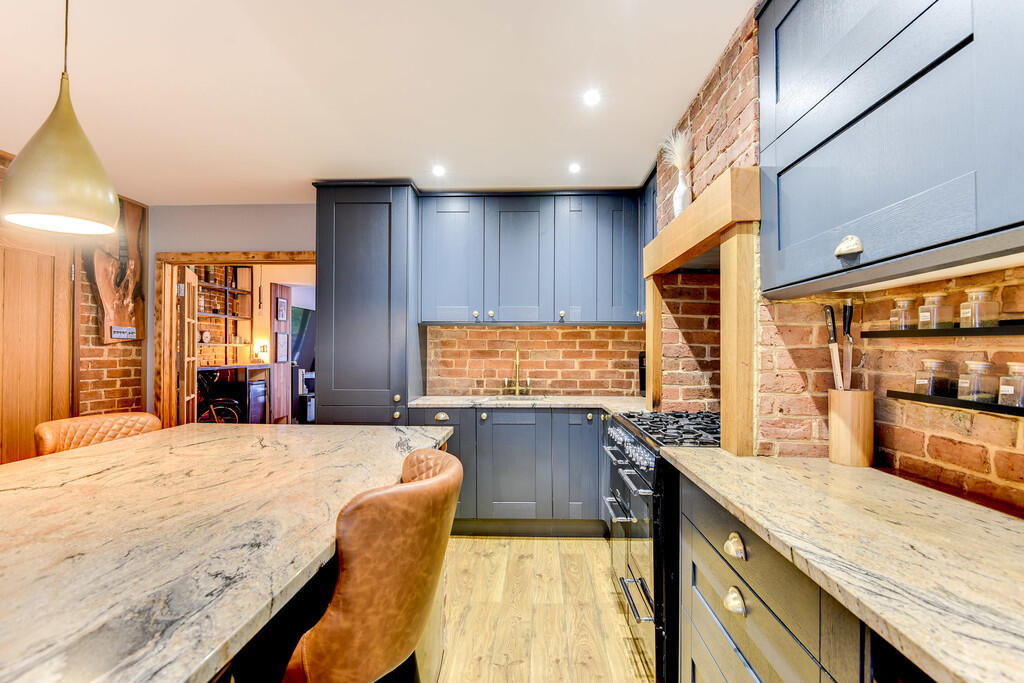 21Limbrick-21