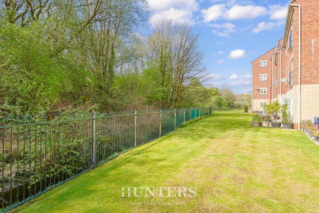 Waters Edge (27).jpg