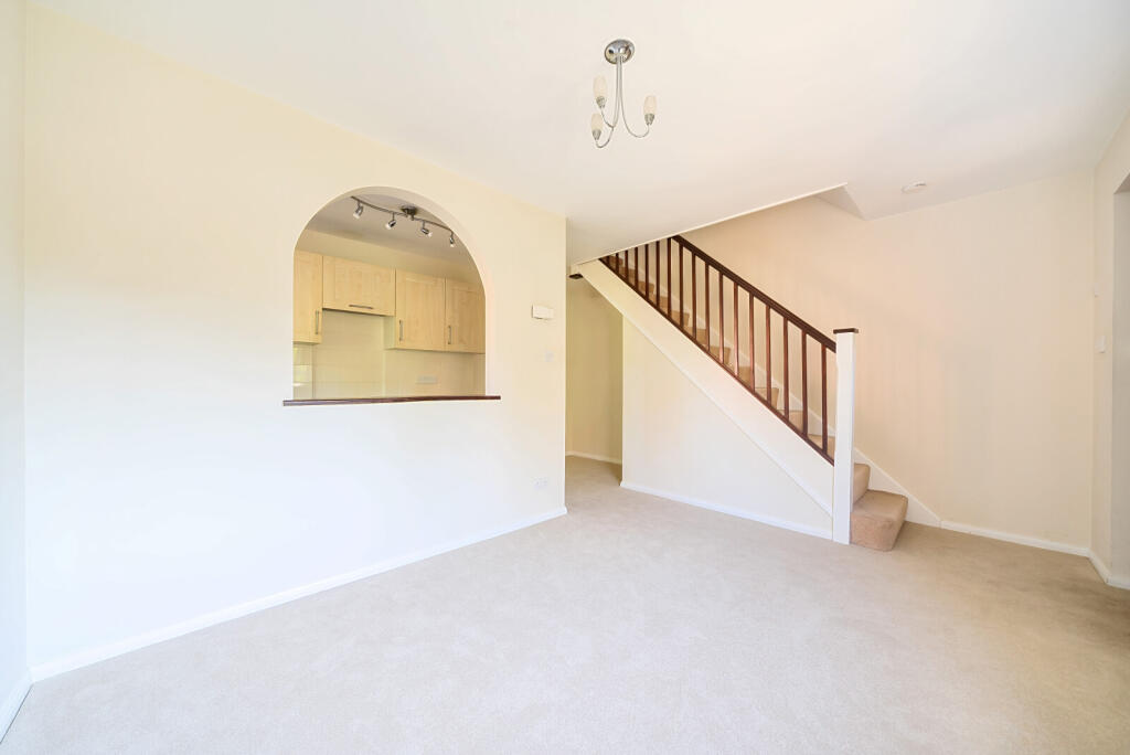 1321504-12-686d3d...