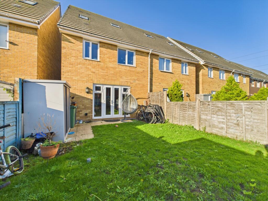 Presented by Nicoleta at EweMove Bexleyheath and D