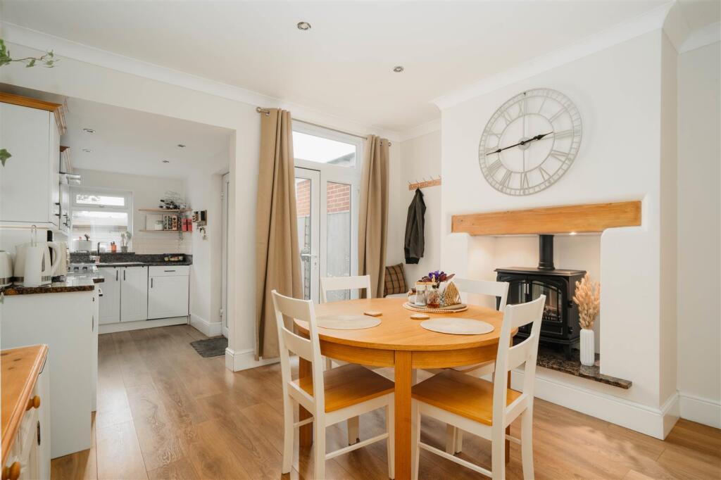 Kitchen - Diner-2.jpg