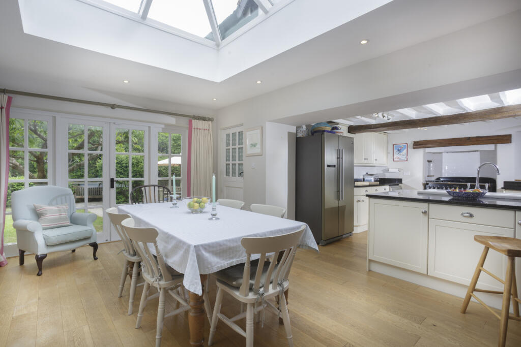 Dining &amp; Kitchen