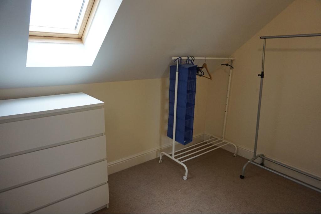 Walk-in Wardrobe