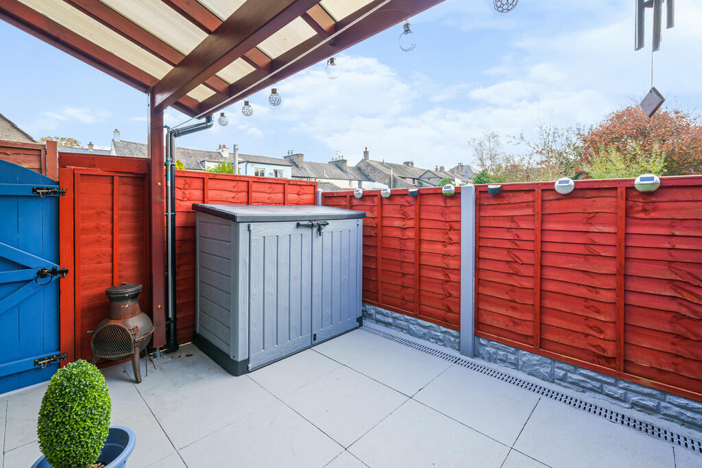 Rear Patio Garden