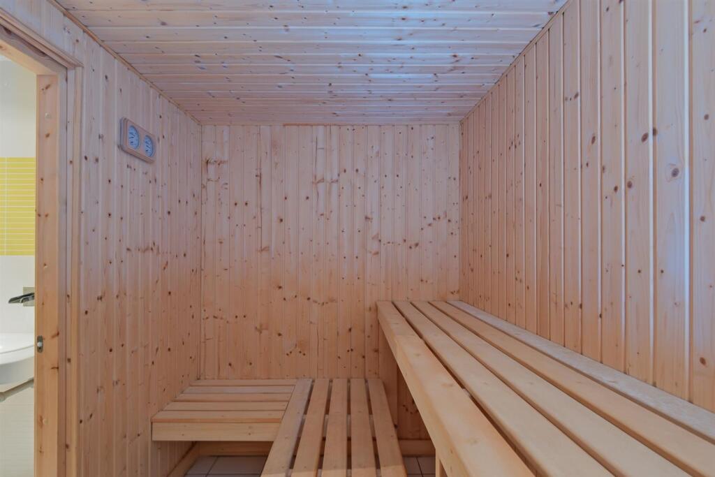 010-141 Mill Road Allanton, ML7 5DD.jpg