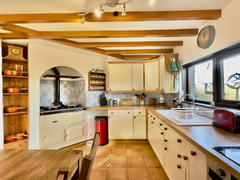 Kitchen.jpeg