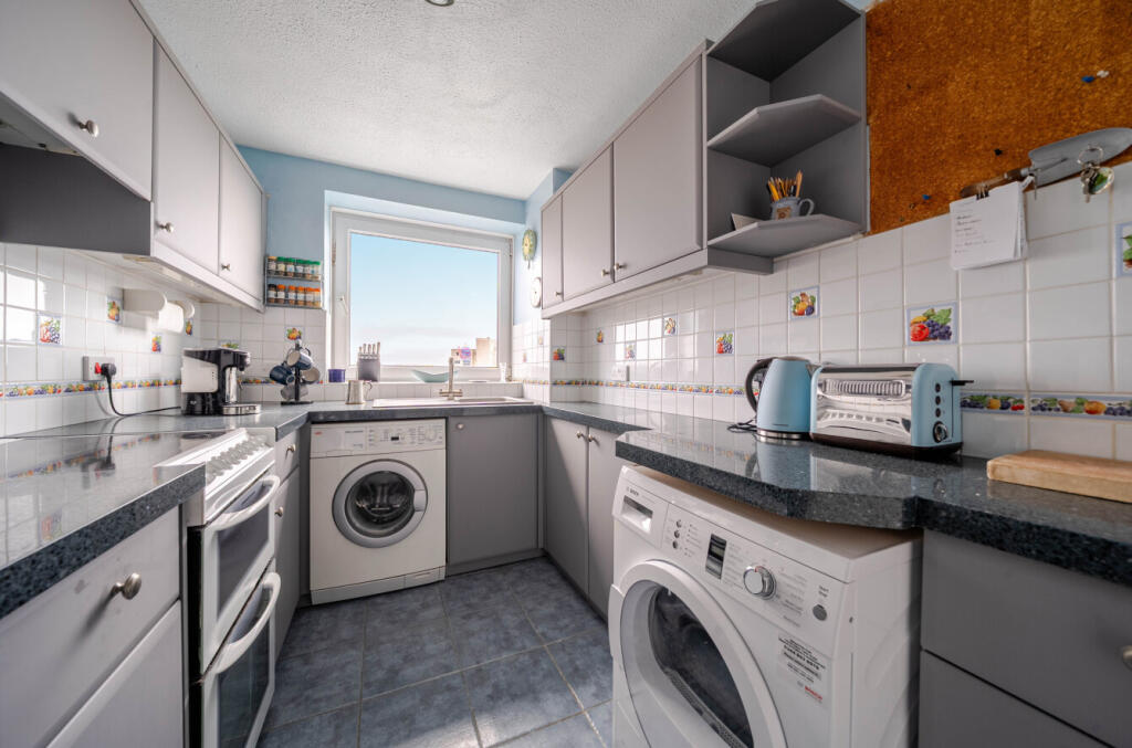 1380236-13-69130b...