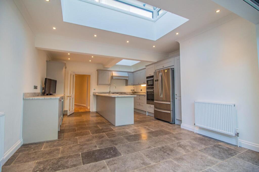 48 Garland Street [Open-Plan Kitchen Dining].jpg