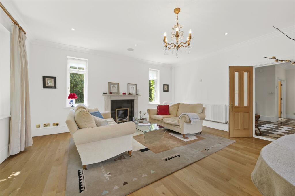 29 Bathgate Road,11.jpg