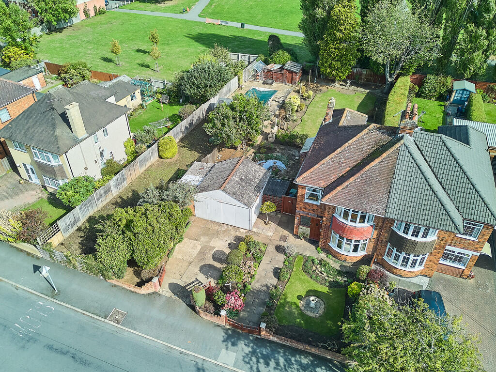 Edward Knight 202...