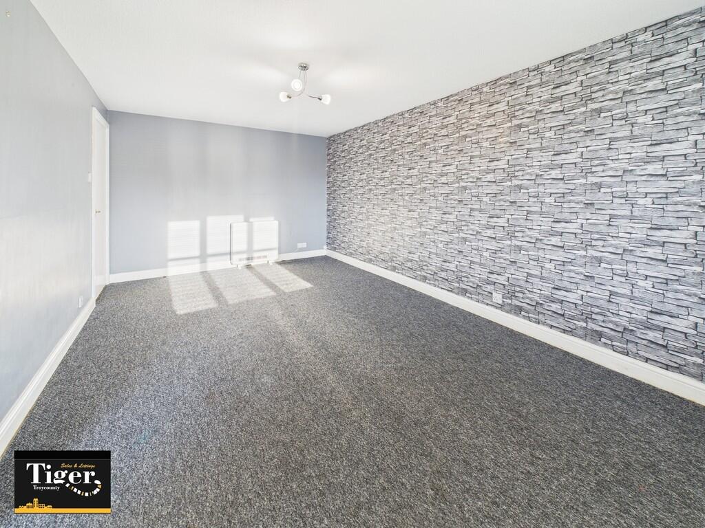 CAM02176G0-PR0780...