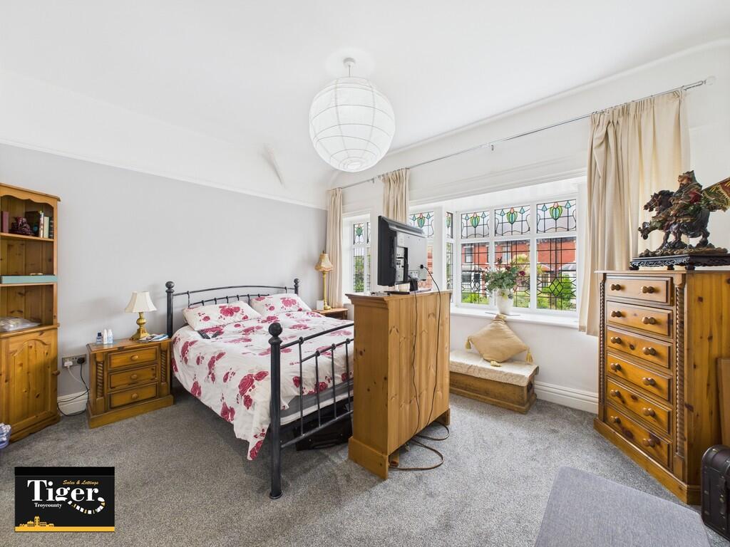 CAM03440G0-PR0335...