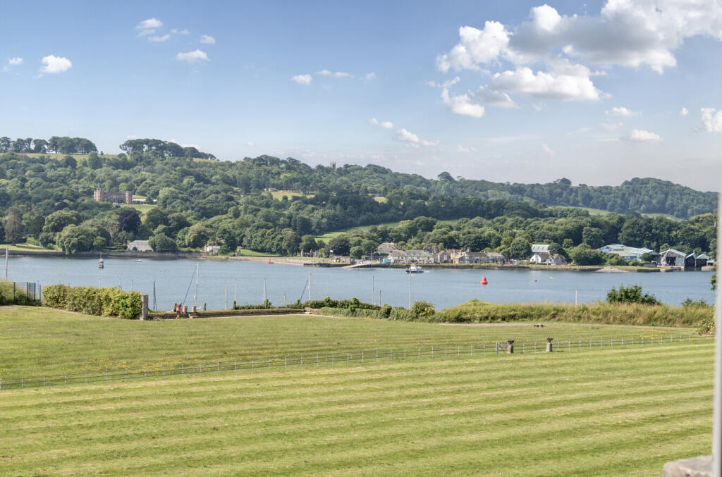 1335459-12-68a33b...