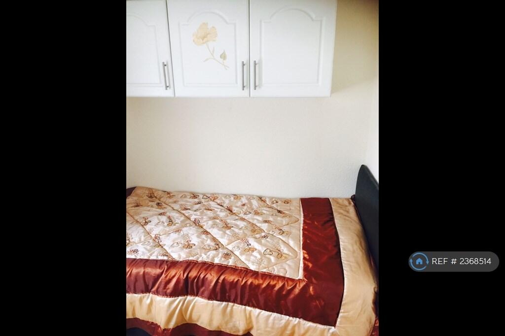 Single Bedroom1