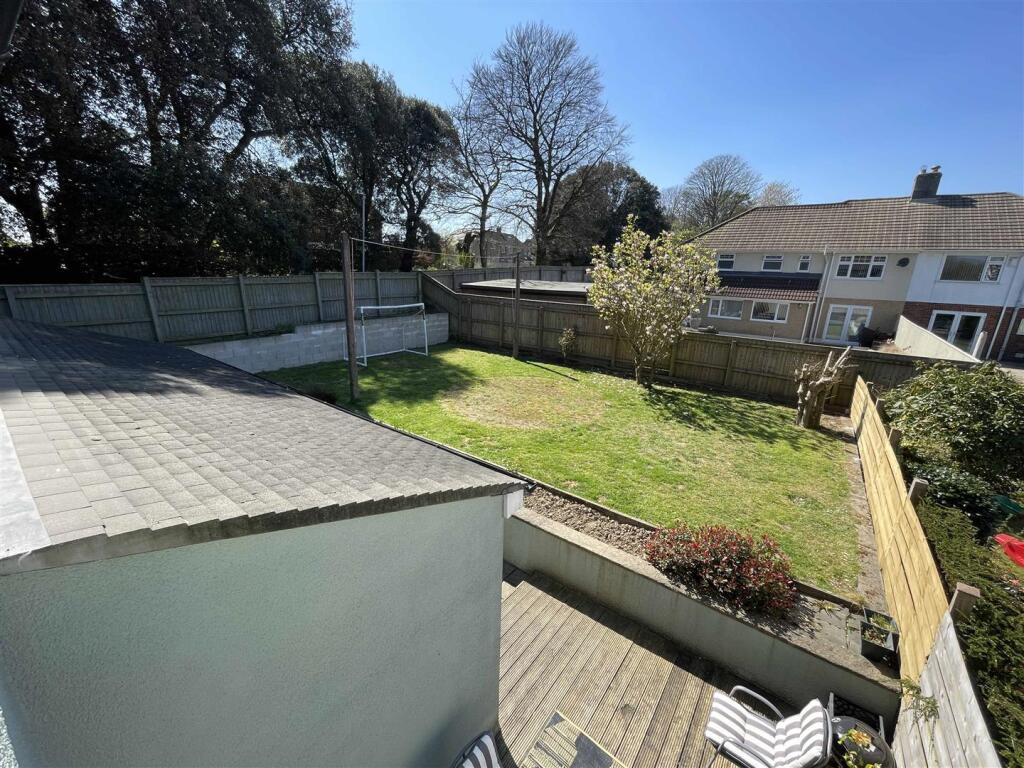 Great Berry Road 52 - Garden View.jpg