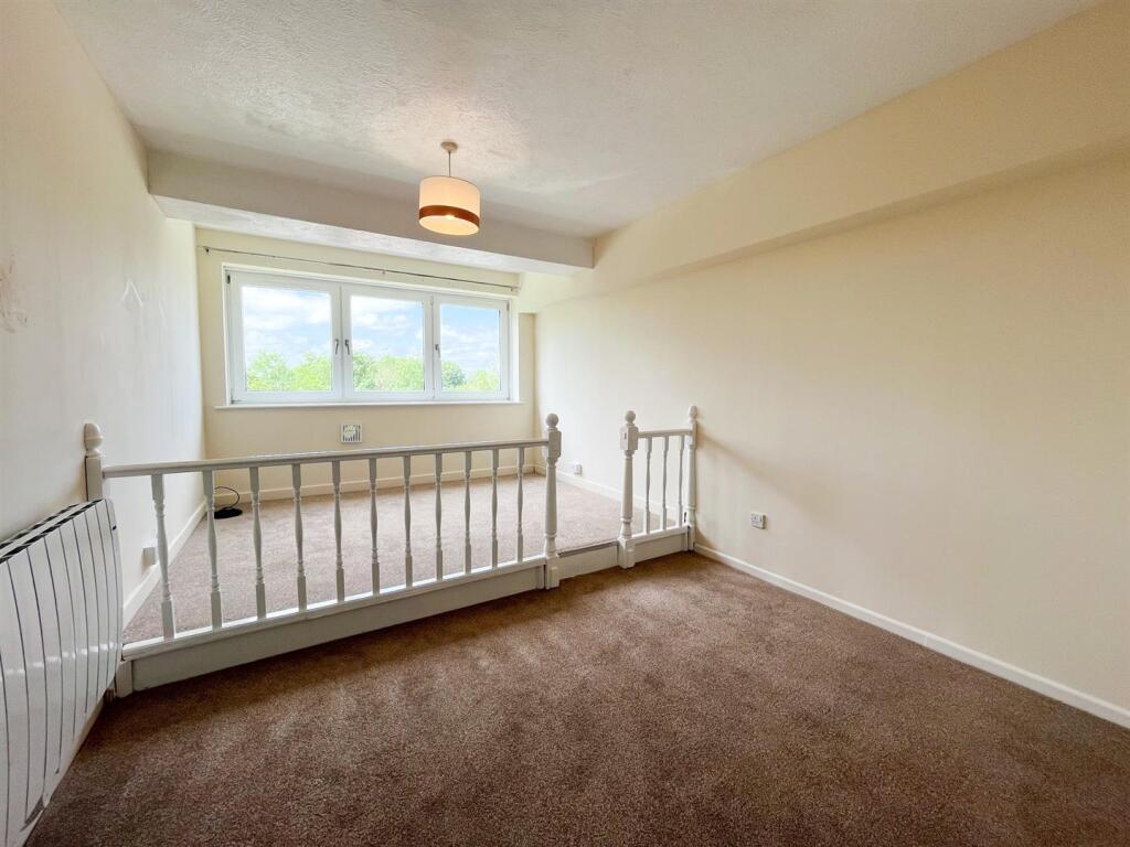 Bedroom.jpg