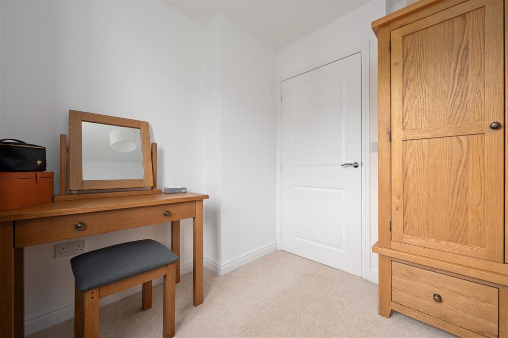 41 Middlebank Rise 019.JPG