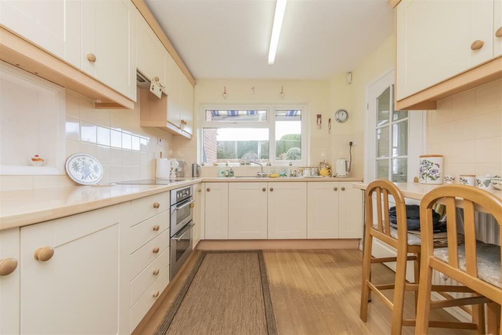 Home_7.JPG