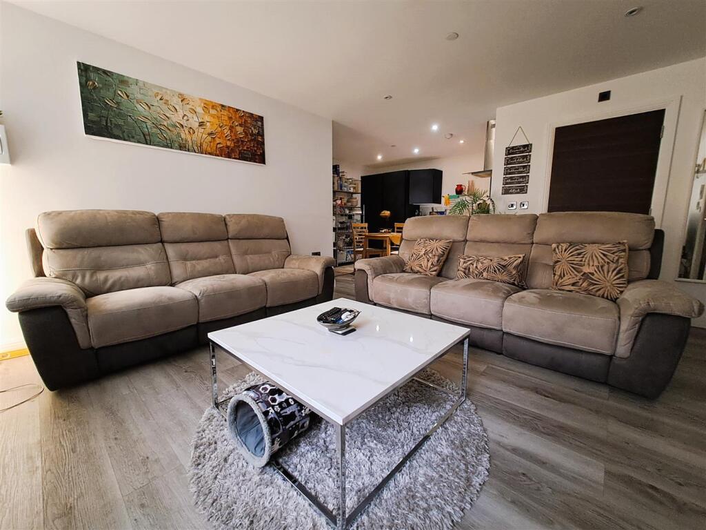 Lounge Area