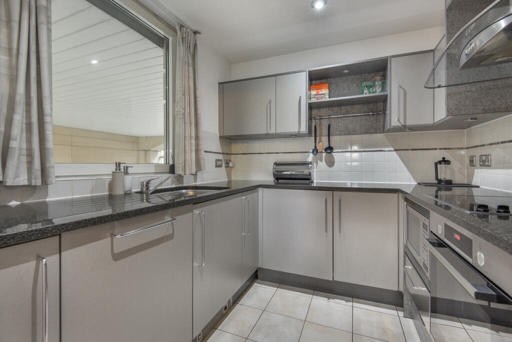 147-Fountain-Hous...