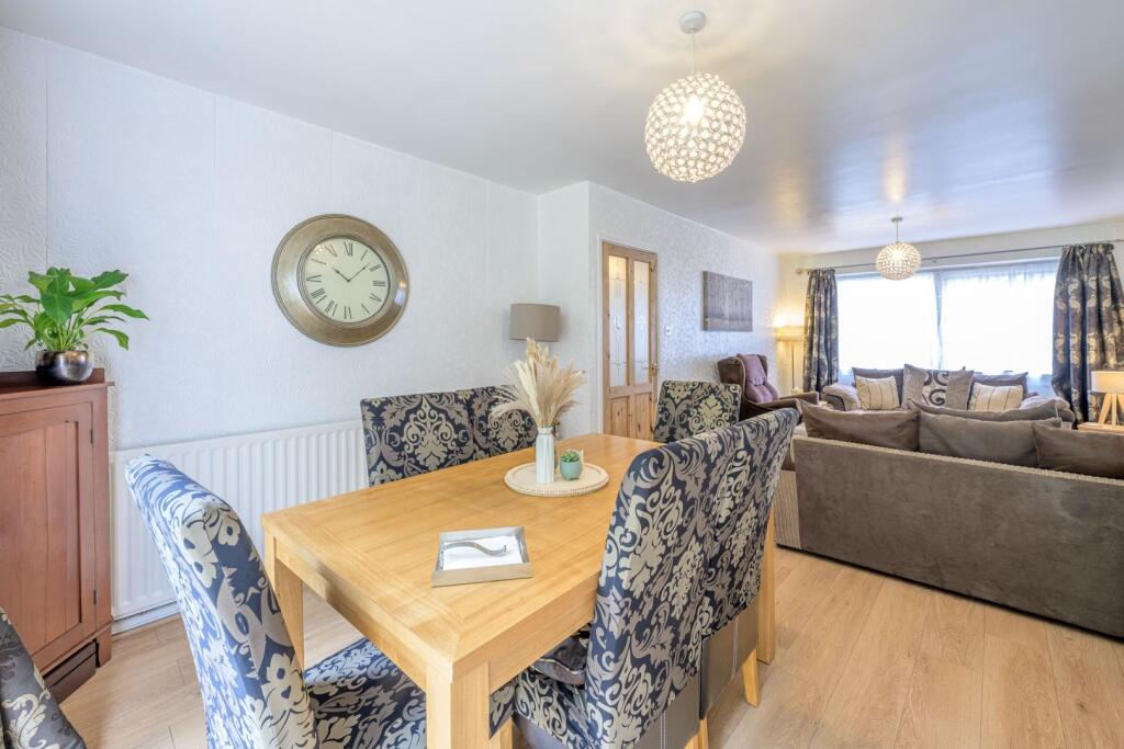 Through Lounge Dining Room 1