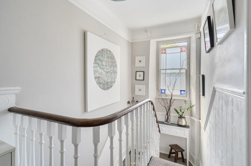 1303500-11-685535...