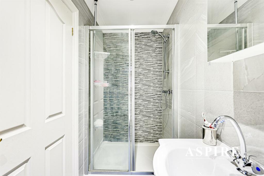 Aspire Estate Agents26.jpg