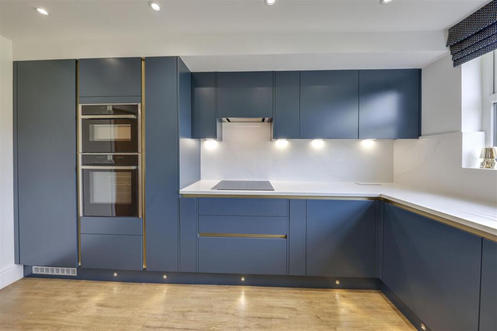 Breakfast Kitchen Alt 3