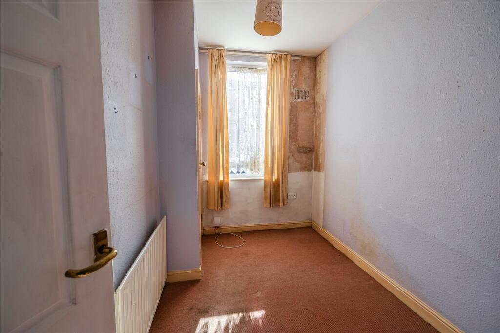 Gff - Bedroom